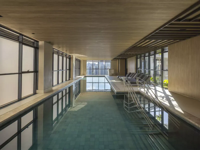 16-piscina-coberta-climatizada-com-raia