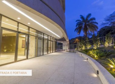 4 quartos_2 suites_2 Semi-suites_Varanda Gourmet_