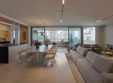 Sala_de_estar_com_varanda