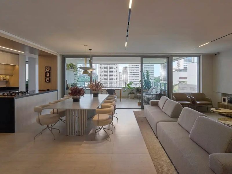 Sala_de_estar_com_varanda